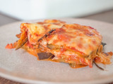 "Lasaña" de berenjena, mozzarella y jamón cocido