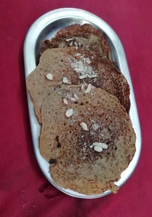A picture of Meetha poda.