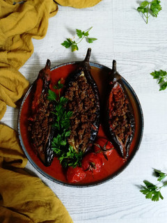 عکسی از دستور بادمجان شكم پر.