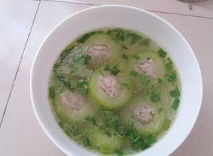 Hình của món Canh bí xanh dồn thịt.