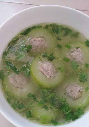 Hình của món Canh bí xanh dồn thịt.