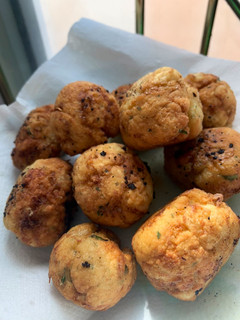 Una foto de Albóndigas de bacalao