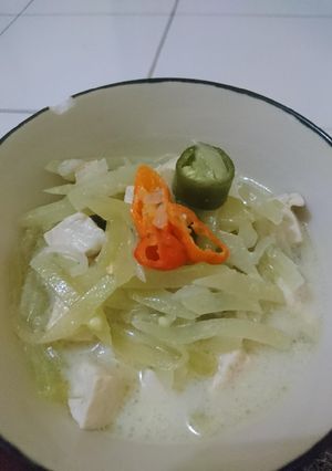 Foto resep Tahu & Labu siam kuah santan