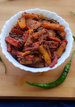 A picture of Instant Carrot & Raddish Achaar.