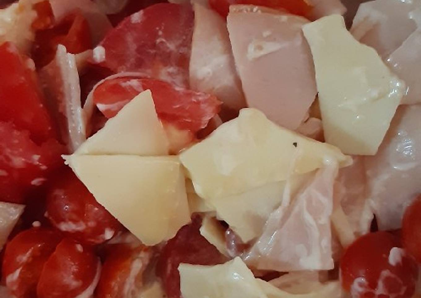 Receta de ensalada de tomate grande y tomate cherry jamón queso
