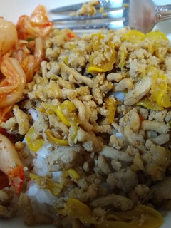 A picture of Ga kho gung - ginger molasses chicken shortcut.