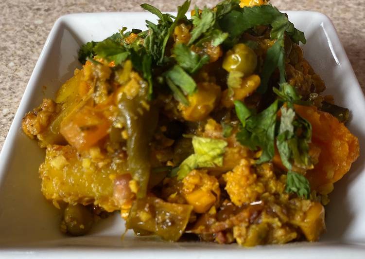 Kathiyavadu style healthy Undhiyu