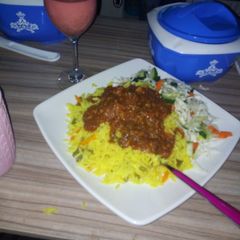A picture of Curry rice and stew.