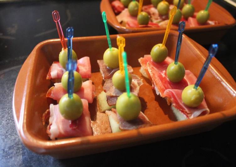 Pinchos de jamón con melón
