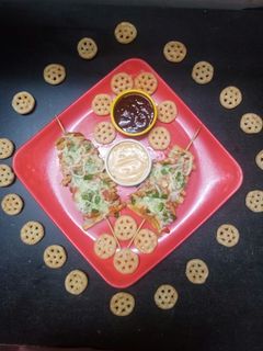 फ्रेंच फ्राइज़ पिज़्ज़ा (french fries pizza recipe in Hindi) रेसिपी मुख्य फोटो