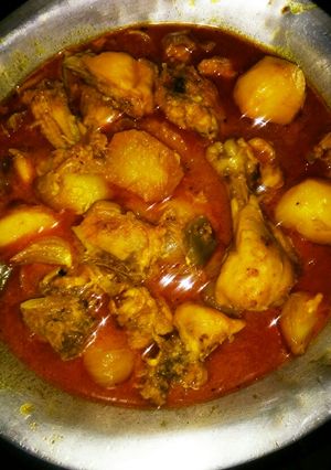 A picture of Chicken Curry.