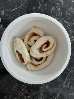 عکسی از دستور رول دارچینی