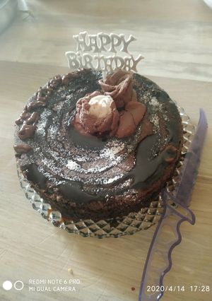 ઓરીયો ચોકલેટ કેક(Oreo chocolate cake in Gujarati) રેસીપી મુખ્ય ફોટો