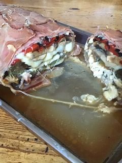 Une photo de « Gâteau » salé façon cake au jambon cru légumes grillés et fromage
