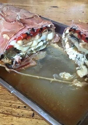 Une photo de « Gâteau » salé façon cake au jambon cru légumes grillés et fromage