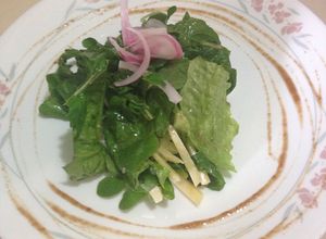 Una foto de Plato de entrada: Ensalada fría