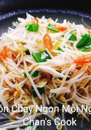 Hình của món Giá xào tỏi chay.