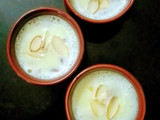 लॉकडाउन स्वीट दूध (Lockdown Sweet doodh recipe in Hindi)