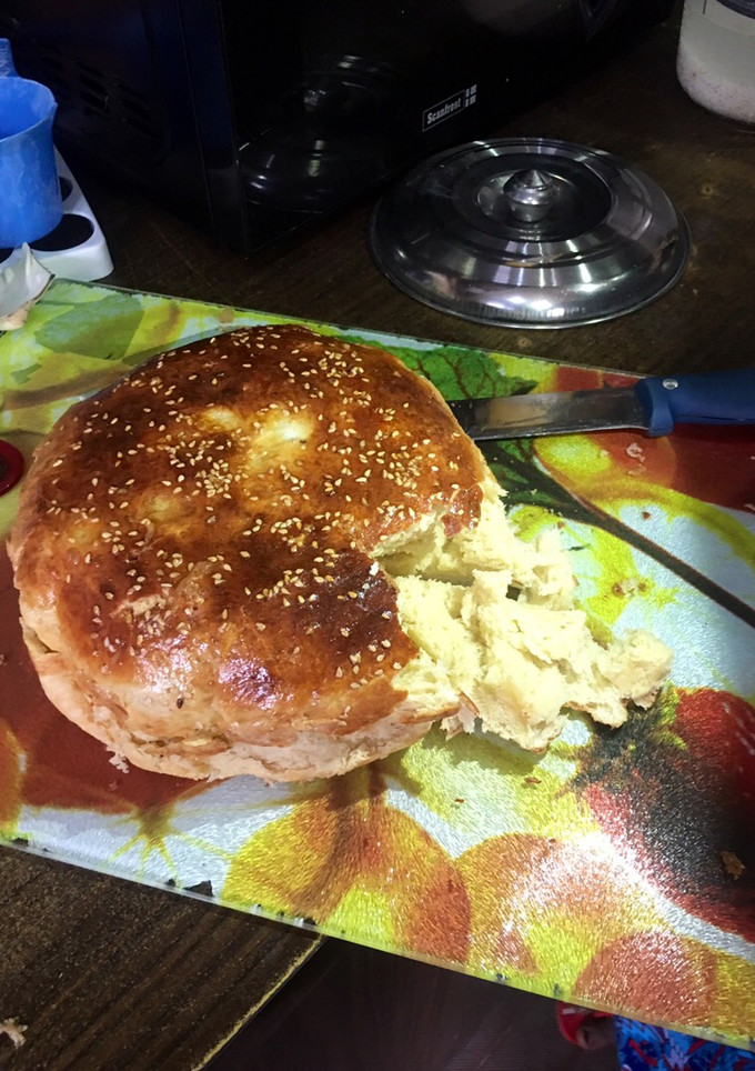 A picture of Home made bread🥠🍞.