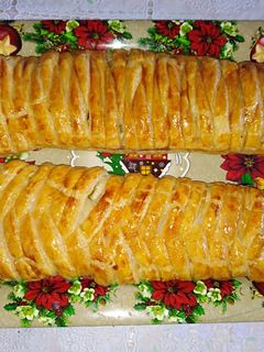 Una foto de Trenza de hojaldre rellena