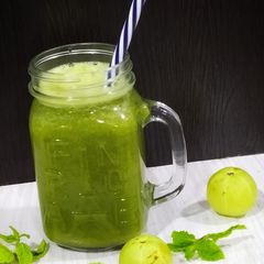 A picture of Amla mint ginger juice, Indian Gooseberry juice. Detox drink.