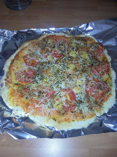 Una foto de Pizza silvestre muy sencilla