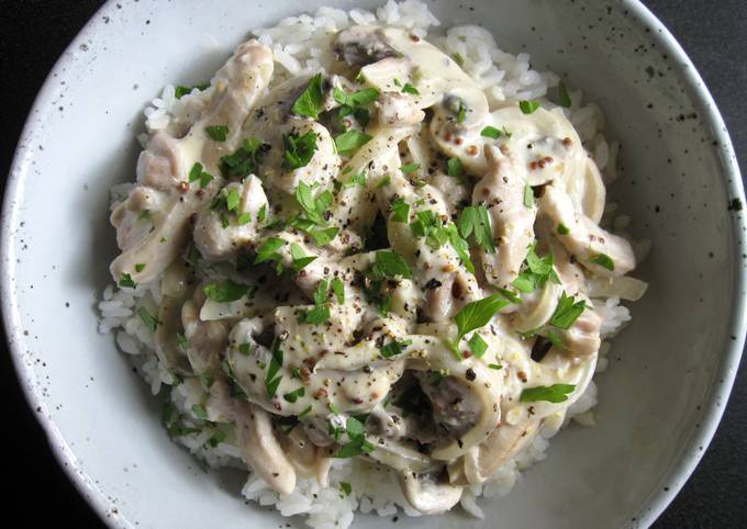 Step-by-Step Guide to Prepare Perfect Chicken Stroganoff With
Wholegrain Mustard