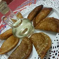 قطايف بالموزريلا والقشطه-レシピのメイン写真