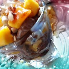 A picture of Mango chocos mastani.
