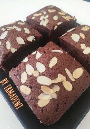 Foto resep Brownies Panggang Putih Telur