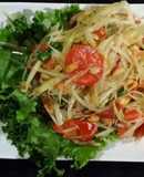 Thai Raw Papaya Salad