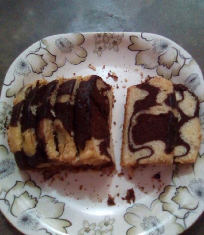 A picture of Chocolate marble cake.