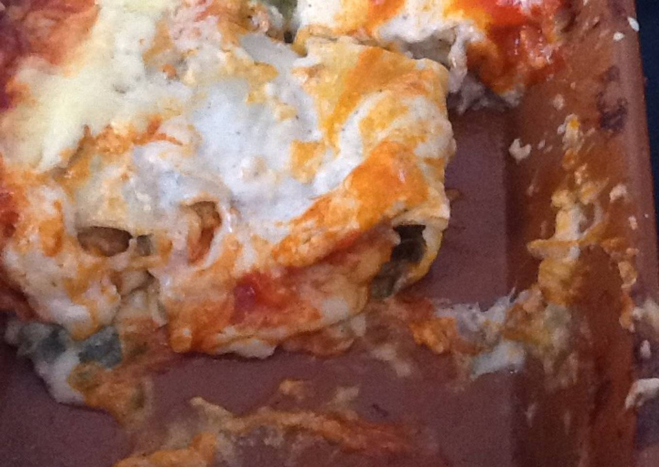 Macarrones grandes rellenos de carne picada o falsos canelones