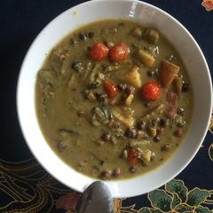 A picture of Puntarelle, Black Chickpeas and Avocado Soup.
