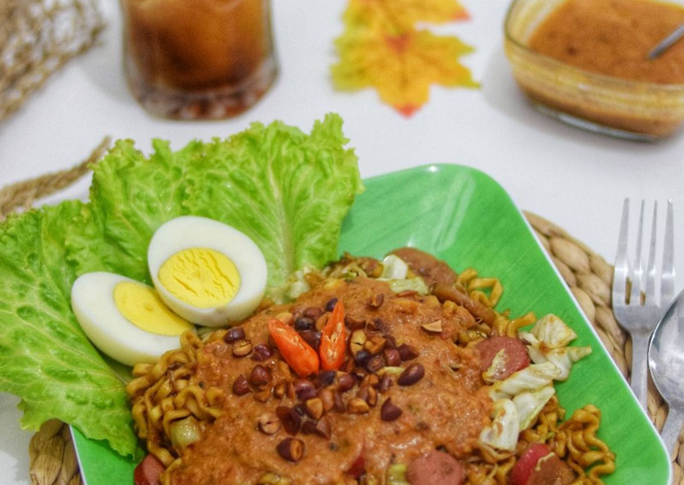 Mie Goreng Pecel