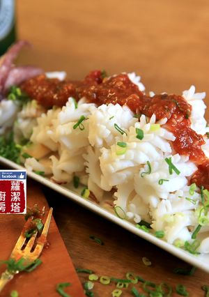 夏天開胃菜，五味透抽，酸甜好滋味。 的食譜成品照片