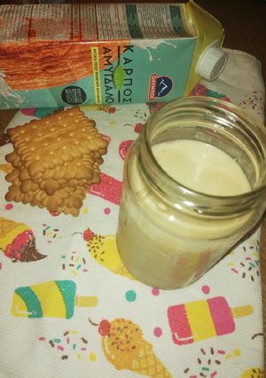 Φωτογραφία της συνταγής Smoothie μπανάνα - μπισκότο