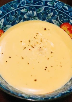 Hình của món Sốt phô mai (cheese sauce) 🧀.