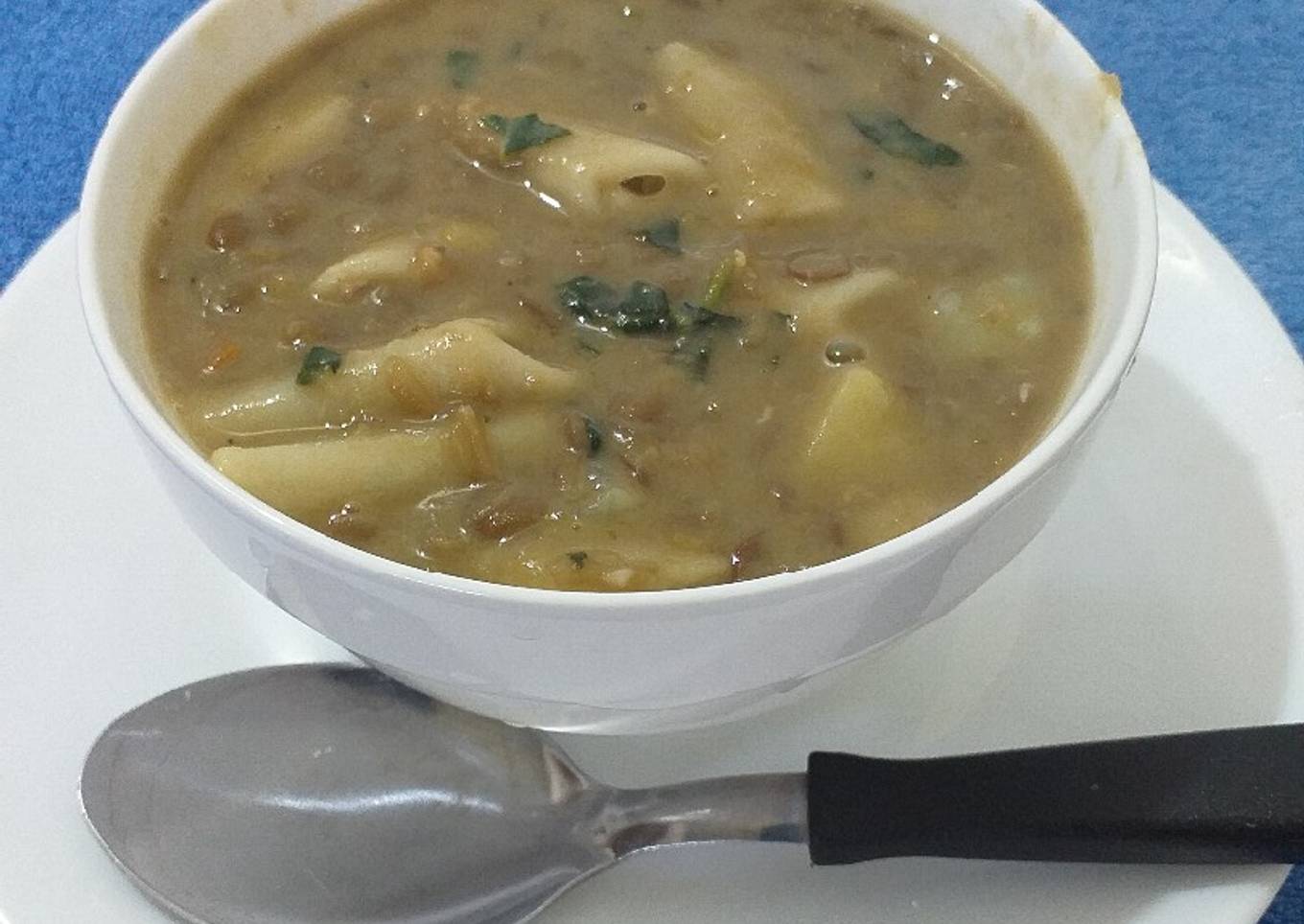 Sopa de lentejas