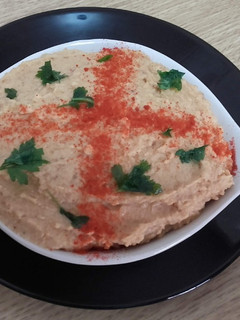 Una foto de Hummus de garbanzos