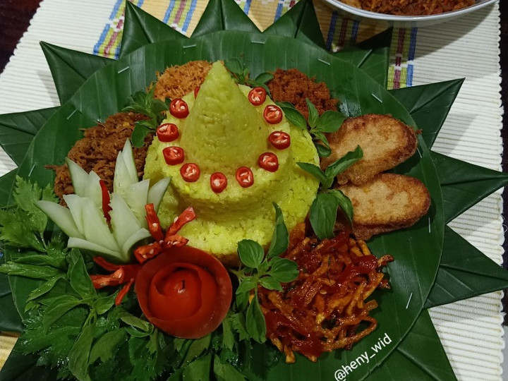Resep: Nasi Kuning Air Kelapa + Daging Suwir Bumbu Rendang Farah Quinn