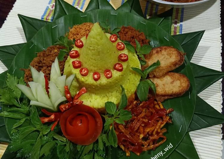 Resep Nasi Kuning Air Kelapa + Daging Suwir Bumbu Rendang Anti Gagal