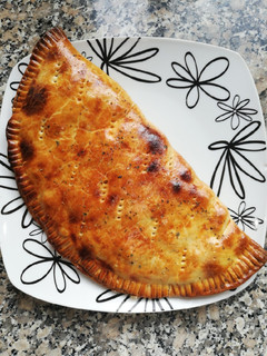 Una foto de Empanada estilo gallego