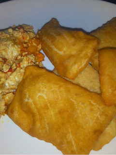 A picture of Patira with egg sauce.