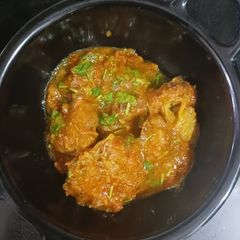A picture of OverRiped Jackfruit kofta curry.