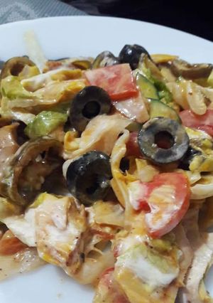 A picture of Subway style salad.