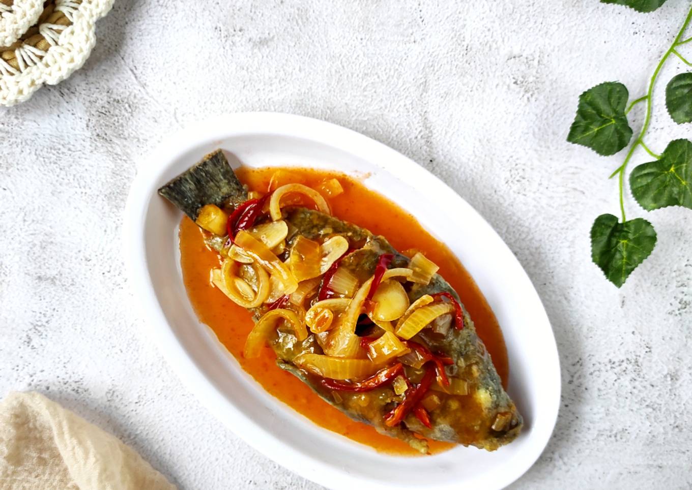 156. Nila Goreng Asam Manis
