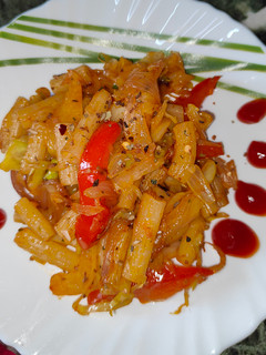 वेज पास्ता (veg pasta recipe in Hindi) रेसिपी मुख्य फोटो