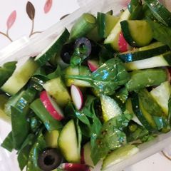 A picture of Courgette & Spinach salad.