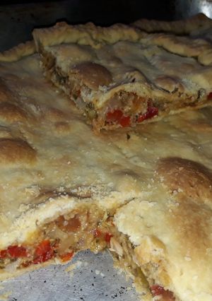 Una foto de Tarta de atún y tomate